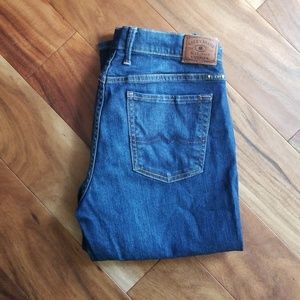 Lucky brand sweet and straight jeans